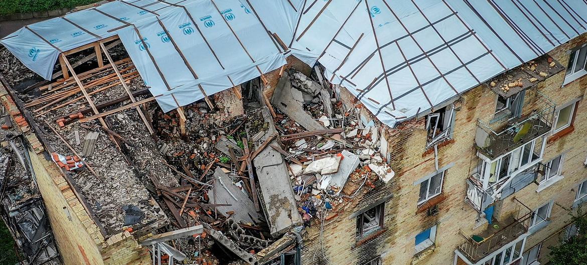 A residential building in Makariv, west of the Ukrainian capital, Kyiv, show signs of damage from a bomb blast.