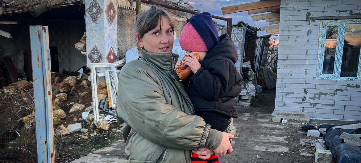 A single mother of three children is rebuilding her home with help from the UN refugee agency, UNHCR.