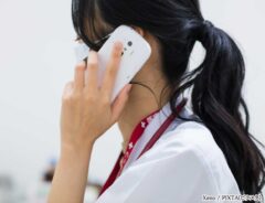 漂白剤の誤飲で病院に電話　子供の年齢を聞かれて？　「ごめん吹いた」「本当に気を付けて」