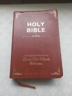 Holy Bible With Personal Commentary By Bishop Edir Macedo (NKJV) Universal