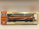 Con-Cor HO Royal American Shows EMD GP-40 Diesel Locomotive #307 LN 015-001027