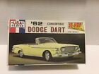 JO-HAN 1962 DODGE DART CONVERTIBLE 1:25 MODEL KIT #C-4862 See Pics! Vtg