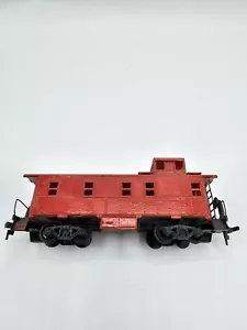 HO Scale Red Caboose Painted Unlettered  - Unsure Of Brand - Picture 1 of 7