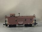 Athearn - Santa Fe - Cupola Caboose + Wgt & Windows # 1943 w/Kadees