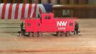 HO SCALE Norfolk & Western Railroad Wide Vision Cupola Caboose