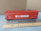 HO Scale DU PONT # 36004  CHEMICAL 4 BAY TRAIN CAR