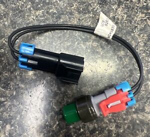 A22-51296-000 Freightliner A/C Binary Pressure Switch With Pigtail Alt# 11-1212