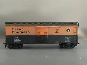 AHM - Great Northern - 40' Box Car+ Wgt # 27024 - Picture 1 of 6