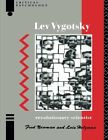 Lev Vygotsky: Revolutionary Scientist (Psychology ... by Holzman, Lois Paperback