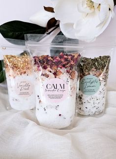 Stress Relief Home Spa Bath Soak Salt Relaxing Self Care Gift Bath Salt Gift Set Lavender Pamper Basket Gift Idea Stocking Stuffer Selfcare This carefully curated collection offers a home spa experience that transforms your bath time into a relaxation ritual, providing the perfect opportunity for self-care and a moment of tranquility in your busy life. 𝙏𝙝𝙞𝙨 𝙞𝙨 𝙖 𝙜𝙧𝙚𝙖𝙩 𝙖𝙙𝙙-𝙤𝙣 𝙥𝙧𝙤𝙙𝙪𝙘𝙩 𝙩𝙤 𝙖𝙣𝙮 𝙤𝙛 𝙤𝙪𝙧 𝙂𝙞𝙛𝙩 𝘽𝙤𝙭𝙚𝙨! ✨jumbo size bath soak salts  ✨️10oz total wei Bath Gift Basket Ideas, Spa Packages Ideas, Spa Ideas Business, Spa Gift Bag, Spa Basket Gift, Bath Salt Packaging Ideas, Spa Gift Basket Ideas, Bath Salt Bar, Diy Bath Soak Recipes