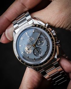 Speedmaster Omega, Gentleman Watch, Omega Speedmaster Moonwatch, G Shock Watches, Invicta Watches, Stylish Watches, Omega Speedmaster