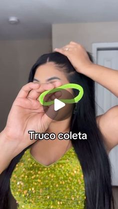 Daleyza beauty on Instagram: "Truco coleta con liga @daleyzabeauty_ 
Sígueme @daleyzabeauty_ 

#peinados  #barbiegirlchallenge  #unstoppable  #easyhairstyles  #explore  #reels  #reels  #hack  #hairtutorial  #hairstyles" Black Hair Stylist, Wow Hair Products, Peinados Fáciles Para Cabello Corto, Cool Braids, Back To School Hairstyles, Hair Ponytail Styles, Hair Remedies, Hairstyles For School, Hair Dos