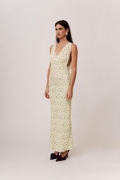 Spring Gala Maxi Dress With Lace Trim, Elegant Lace Maxi Dress With Floral Print, Formal Delicate Lace Maxi Dress, Elegant Printed Maxi Dress For Wedding, Elegant Fitted Printed Maxi Dress, Elegant Printed Maxi Dress For Daywear, September Birthstone Jewelry, Dream Dresses, Midaxi Dress