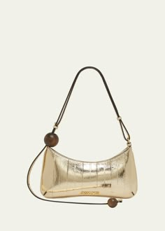 Jacquemus Le Bisou Perle Striped Shoulder Bag Cool Designer Bags, Jacquemus Shoulder Bag, Blumarine Bag, Golden Bag, Gold Shoulder Bag, Gold Bags, Bag Wishlist, Jacquemus Bag, Travel Size Perfume