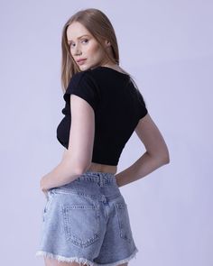 Exuding an air of sophistication, this slinky crop top is crafted from 97% cotton and 3% spandex with a medium stretch for a figure-flattering slim fit. With a round neck and short sleeves, it is further adorned with alluring tie front detailing. For best care, machine wash or take to a professional dry cleaner. Pants Romper, Shorts Dress, Denim Crop Top, Dress Jeans, Sweater Hat, Cotton Crop Top, Women's Tie, Crop T Shirt, Jeans Jacket