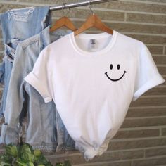 Smiley Face Sweatshirt Cotton Short Sleeve Top With Smiley Face, Casual Smiley Face Top, Casual Cotton Tops With Smiley Face, Everyday Relaxed Fit Top With Smiley Face, Relaxed Fit Smiley Face Top For Everyday, Everyday Relaxed Fit Smiley Face Top, Simple Crew Neck Shirt For Spring, Spring Crew Neck Top With Smiley Face, Relaxed Fit Smiley Face Crew Neck Top