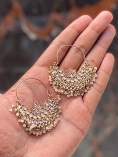 Big Earrings Indian, Jhumkas Aesthetic, Indian Earrings Jhumka, Trendy Silver Jewelry, Wedding Jewellery Designs, Indian Wedding Jewelry Sets, Indian Bridal Jewelry Sets