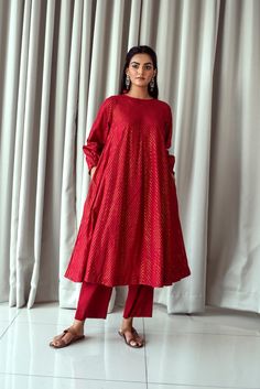 Cranberry Red Kurta Set at Kamakhyaa by Taro. This item is Bahaar Taro, Best Selling, Evening Wear, Handwoven cotton, Indian Wear, Indo-Western, July Sale, July Sale 2023, Kurta Pant Sets, Natural, Red, Relaxed Fit, Textured, Womenswear Red Kurti Design, Red Kurta Set, Khadi Kurti, Designer Kurta Sets For Women, Plain Kurta, डिजाइनर कपड़े, Red Kurta, Designer Kurta, Simple Kurta Designs