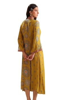 Yellow dress with geometric print and sequin, bead embroidery. - Aza Fashions Silk Maxi Dress With Printed Motifs, Designer Maxi Dress With Digital Print, Silk Party Dresses With Printed Motifs, Embellished Designer Tunic Dress, Silk Floor-length Dress With Printed Motifs, Embellished Tunic Dresses For Designer Wear, Floor-length Silk Dress With Printed Motifs, Silk Anarkali Dress With Digital Print, Fitted Dress With Digital Print And Traditional Drape