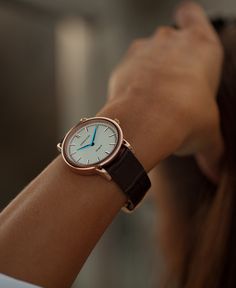 The all new Heritage 36 exclusively designed for women. With a 36mm case in rose gold and a cream white ceramic dial. #cornichewatches Classic Rose Gold Watch With Leather Strap, Brown Leather Watches With Diamond Hour Markers, Timeless Everyday Brown Watch, Timeless Brown Everyday Watch, Everyday Timeless Brown Watch, Brown Minimalist Watches For Business, Brown Minimalist Watch For Business, Minimalist Brown Business Watches, Classic Rose Gold Leather Watch