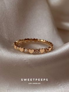 Cute Simple Rings Gold, Gold Rings Heart Design, Promise Rings For Her Simple Gold, 14kt Gold Rings, Simple Western Rings, Minamalistic Rings, Lots Of Rings On Hand, Pretty Rings Gold, Cute Girly Jewelry