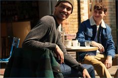 Left: All smiles, Cameron Gentry wears a H&M raglan-sleeved sweater and jeans. Right: Adrien Sahores wears a denim trucker jacket and joggers. Adrien Sahores, Outdoors Aesthetic, Outdoors Style, Sweater And Jeans, Denim Trucker Jacket, Style Edit, All Smiles, Sweaters And Jeans