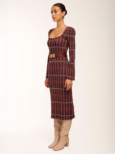 Fitted Textured Knit Midi Dress, Fitted Knee-length Textured Knit Dress, Fitted Textured Knit Dress For Fall, Fitted Textured Knit Long Sleeve Dress, Textured Knit Fitted Long Sleeve Dress, Chic Fitted Jacquard Knit Midi Dress, Fitted Casual Jacquard Knit Dress, Casual Fitted Jacquard Knit Dress, Fitted Jacquard Knit Knee-length Dress