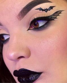 Makeup For Moms, Halloween Eye Makeup, Cooler Style, Halloween Eyes, Ethereal Makeup, Halloween Makeup Easy