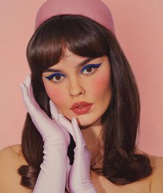 Editorial Make-up, Vintage Makeup Looks, 60s Makeup, 70s Makeup, Eye Pigments, Retro Makeup, Smink Inspiration, Photographie Portrait Inspiration, Beauty Make-up