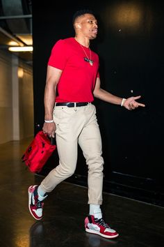 Russell Westbrook Fashion, Westbrook Fashion, Athlete Style, Basketball Game Outfit, Gameday Fits, Nba Outfit, Nba Fashion