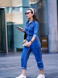 Add Some Spice to an Easy Outfit Wear A Headband, Outfit Nero, Natural Dramatic, Jumpsuit Outfit, Fashion 101, Puff Sleeve Dresses, All Black Outfit