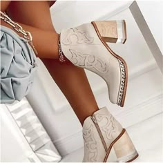 Category:Boots; Upper Materials:PU Leather; Embellishment:Rivet; Season:Fall,Winter; Heel Type:Chunky Heel,High Heel; Gender:Women's; Toe Shape:Pointed Toe; Type:Booties Ankle Boots; Style:Elegant,Minimalism; Heel Height(inch):>5; Outsole Materials:Non-Slip Tread,TPR; Occasion:Daily,Outdoor; Closure Type:Zipper; Listing Date:09/28/2022; Production mode:External procurement; 2024 Trends:Plus Size; Foot Length:; Foot Width:; Size chart date source:Provided by Supplier.; US Size:null; UK Size:14.5; Pointed Boots, Botas Chelsea, Orthopedic Shoes, Low Heel Shoes, Platform Heels Chunky, Boots Women Fashion, High Heel Boots Ankle, Leather Shoes Woman, Womens Boots Ankle