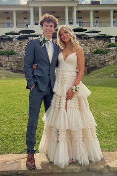 Wedding Gown With Ruffled Straps, Formal Evening Dresses Long, Long Ball Gown, One Shoulder Dress Long, Tulle Prom Dresses, Prom Dress Inspo, Long Formal Gowns, Rush Dresses, Prom 2024