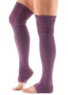 A stylish way to keep your muscles warm! Featuring a textured knit design and long enough to scrunch or wear over the knee, these open heel leg warmers are both practical and on-trend. Can be worn either on their own or over shoes or socks. Finished off with a charming three-button embellishment! Made by ToeSox. Shop now at https://www.simplyworkout.com/ #PureBarre #BarreGirl #BarreAddict #BarreWorkoutClothing #Barre #PureBarreSocks Fitted Thigh High Knitted Legwear, Fitted Thigh-high Knitted Legwear, Fitted Knitted Knee-high Legwear, Snug Warm Knee-high Socks, Comfortable Cozy Knee-high Socks, Cozy Comfortable Knee-high Socks, Cozy Thigh High Cable Knit Leg Warmers, Fitted Cable Knit Socks, One Size Cable Knit Socks