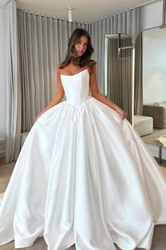 Ayasha | Ball Gown Strapless Satin Wedding Dresses Wedding Dresses With Train, Wedding Dresses Off Shoulder, Satin Wedding Dresses, Prom Dresses Sparkly, Dresses Off Shoulder, Sparkly Prom Dresses, White Homecoming Dresses, Blue Homecoming Dresses, Dress Guide