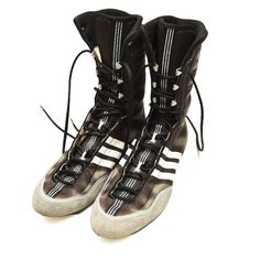 Rare Vintage Early 2000s Adidas Torsion Boxing Boots With Lace Up Closures. Great Gently Used Condition. Size 11 Men’s Adidas Boxing Boots, Adidas Shoes Vintage, 2000s Adidas, Adidas Torsion, Boxing Boots, Shoes Vintage, Vintage Adidas, Adidas Black, Vintage Shoes