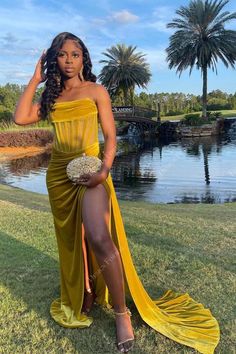 pleated high slit yellow strapless long prom dress Draping Corset, Royal Entrance, Gold Evening Dress, Yellow Prom Dresses, Prom Planning, Yellow Carpet, Yellow Prom, Gown Gold, Queen Of The Night