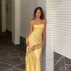 Prom Dresses Yellow, Prom Dress Inspiration, فستان سهرة, Elegant Dresses For Women, Maxi Robes, Midi Dress Party, Dress Inspo, Dress Inspiration, Evening Dresses Long