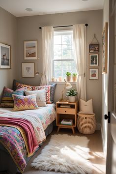 Stunning Small Bedroom Decor Ideas 2025 #smallbedroom #bedroomdecor