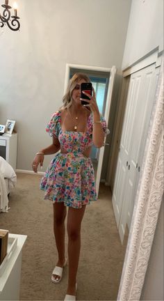 Vacation Daytime Outfits, Summer Inspo Outfits 2023, Dresses For Florida Vacation, Floral Dress Outfits Aesthetic, Summer Dresses Colorful, Aesthetic Cruise Outfits, Preppy Outfits For The Beach, Preppy Cruise Outfits, Italy Fits Summer