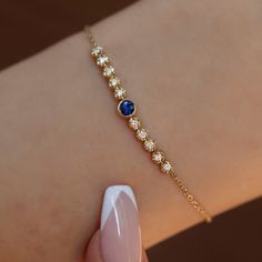 Sapphire Diamond Bracelet, Yellow Sapphire Bracelet, Sapphire Bracelet Gold, Gold And Blue Bracelet, Gold Bracelet Designs For Ladies, Blue Diamond Bracelet, Stone Bracelet Gold, Sapphire Tennis Bracelet, Blue Stone Bracelet