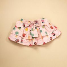 Super Cute Two Tier Skirt For Baby Girl. Featuring An Elastic Waist Band And Bow Detail. Skirt Is Made Of A Blush Colored Base With A Soft, Breathable Certified Organic Cotton To Make For A Comfy, Non Toxic, Durable & Eco-Friendly Choice. Ethically Produced By Small Farmer Sourced Organic Cotton At Fairtrade Certified Facility In India. 100% Organic Cotton Care Instructions: Machine Wash Skirt With Bow, Veggie Salad, Tiered Skirts, Baby Bottoms, Dresses Baby, Organic Cotton Baby, Girl Things, Tier Skirt, Blush Color