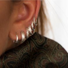 Earring Set, India Hoop Earrings, Gold / Silver Tiny Hoop Earrings, Helix Earring, Cartilage Ring, Tragus Ring, Mismatched Earrings, Tribal - Etsy Stacking Earrings, Silver Hoop Earring, Sliver Earrings, Tragus Ring, Hoop Earring Set, Earring Cartilage, Earring Stack, Cartilage Ring, Boho Earring