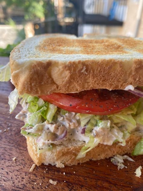 Hot Tuna Sandwich Recipes, Toasted Tuna Sandwich, Tipsy Housewife Chicken Spread, Tipsy Housewife Pizza Salad, Ultimate Tuna Sandwich, Tuna Sandwich No Mayo, Easy Tuna Salad Sandwich, Tuna Salad Sandwiches, Classic Tuna Salad Sandwich