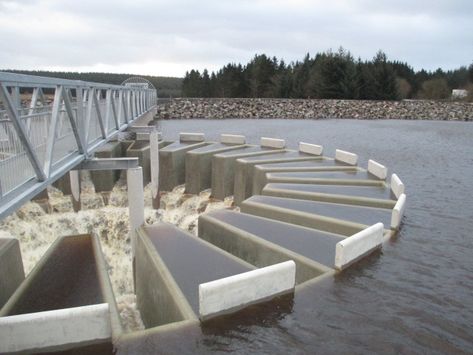 Piano Key Weir at Black Esk reservoir Certificate Of Excellence, Piano Key, Precast Concrete, Water Reservoir, Water Resources, Civil Engineering, Garden Bridge, 3d Design, Scotland