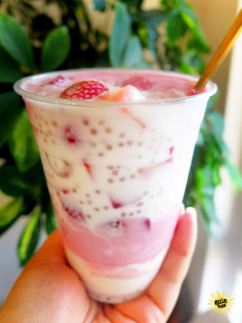 The BEST Strawberry Sago with Step-by-Step Images! | Rice Life Foodie Cake With Toppings, Orange Creamsicle Milkshake, Korean Dessert Recipes, Strawberry Sago, Creamsicle Milkshake, Sago Recipes, Vegan Condensed Milk, Mango Sago, Creamy Vanilla Ice Cream