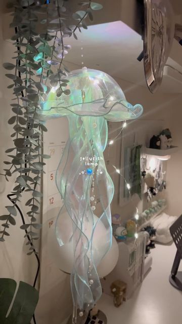 Jellyfish Room Decor Aesthetic, Jellyfish Hanging Lights, Room Decor Jellyfish, Jelly Fish Wind Chime, Jelly Fish Room Decoration, Jellyfish Lamp Aesthetic, Jellyfish Interior Design, Aesthetic Room Decor Things, Jellyfish Bathroom Decor