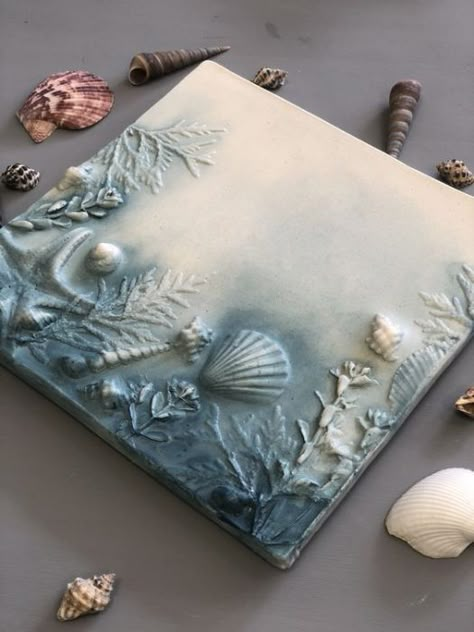 Prima Moulds, Canvas Painting For Beginners, Canvas Painting Ideas For Beginners, Seashell Wall Art, Art Coquillage, Seashell Projects, Plaster Crafts, Mixed Media Art Canvas, Painting Ideas For Beginners