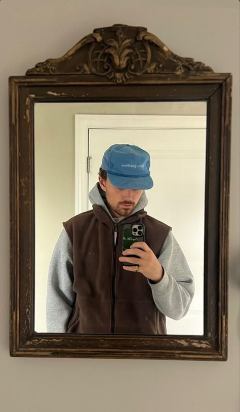 Mens Fashion With Hat, Patagonia Aesthetic Men, Fall Guy Fits, Men’s Cargo Pants Style, Granola Guy Aesthetic Summer, Mens Outdoorsy Fashion, Mens Fashion Granola, Granola Fits Men, Granola Man Aesthetic