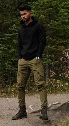 Mens Fall Outfits Casual Country, Work Boots Outfit Men, Mens Hiking Outfit Fall, Men’s Casual Fashion, Rugged Mens Fashion Summer, Fashion Esthetics, Mens Rugged Style, Rugged Clothes, Black Male Fashion